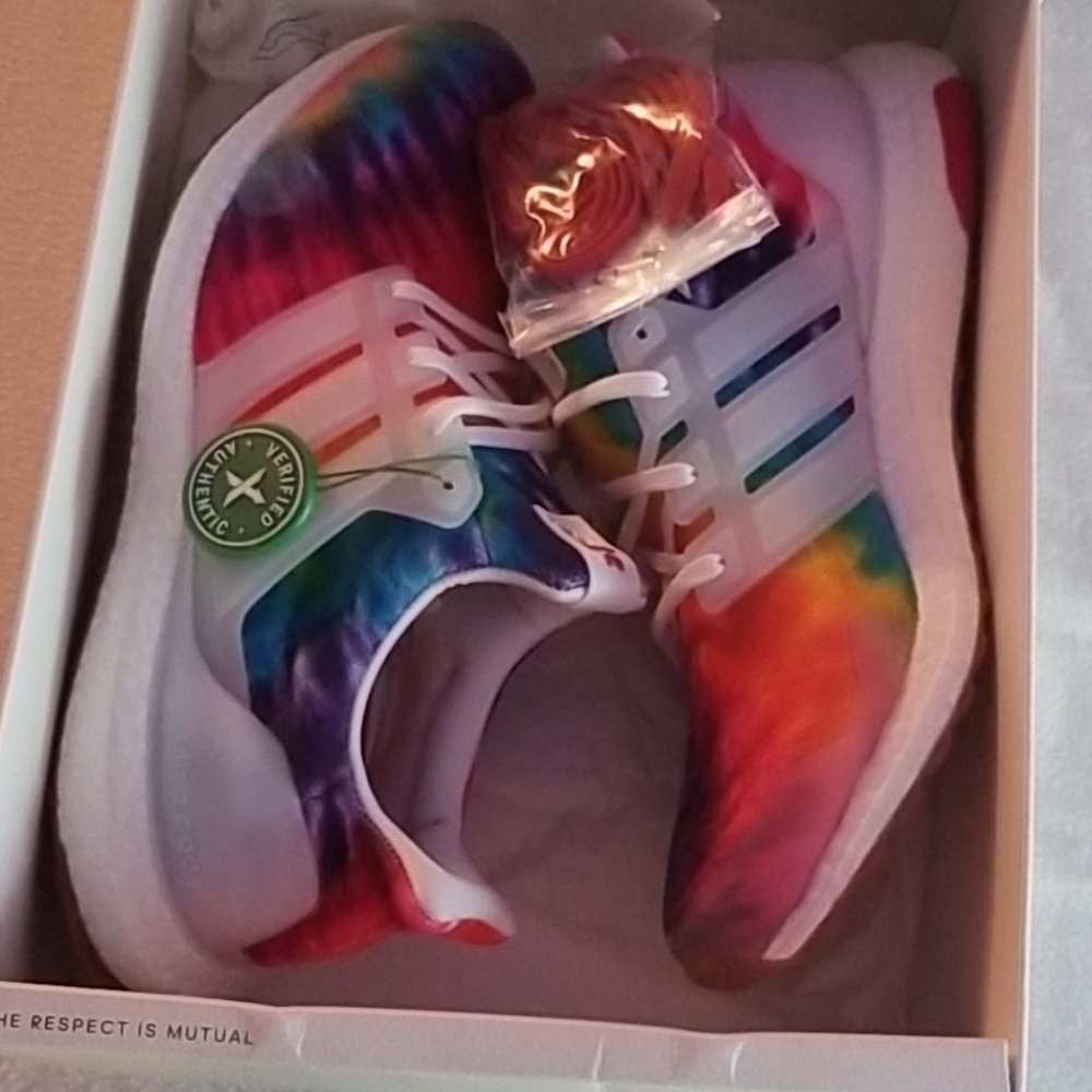 Adidas Woodstock ultraboost